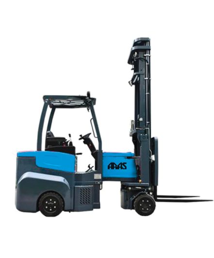 Articulated Forklift in Qatar by Dazee Trading – ARAS material handling equipment for flexible warehouse operations.